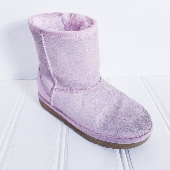 UGG Girls Pink Glitter Suede Classic Short Boots Size 3 Winter Warm Booties - Picture 1 of 15